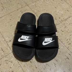 Nike slides